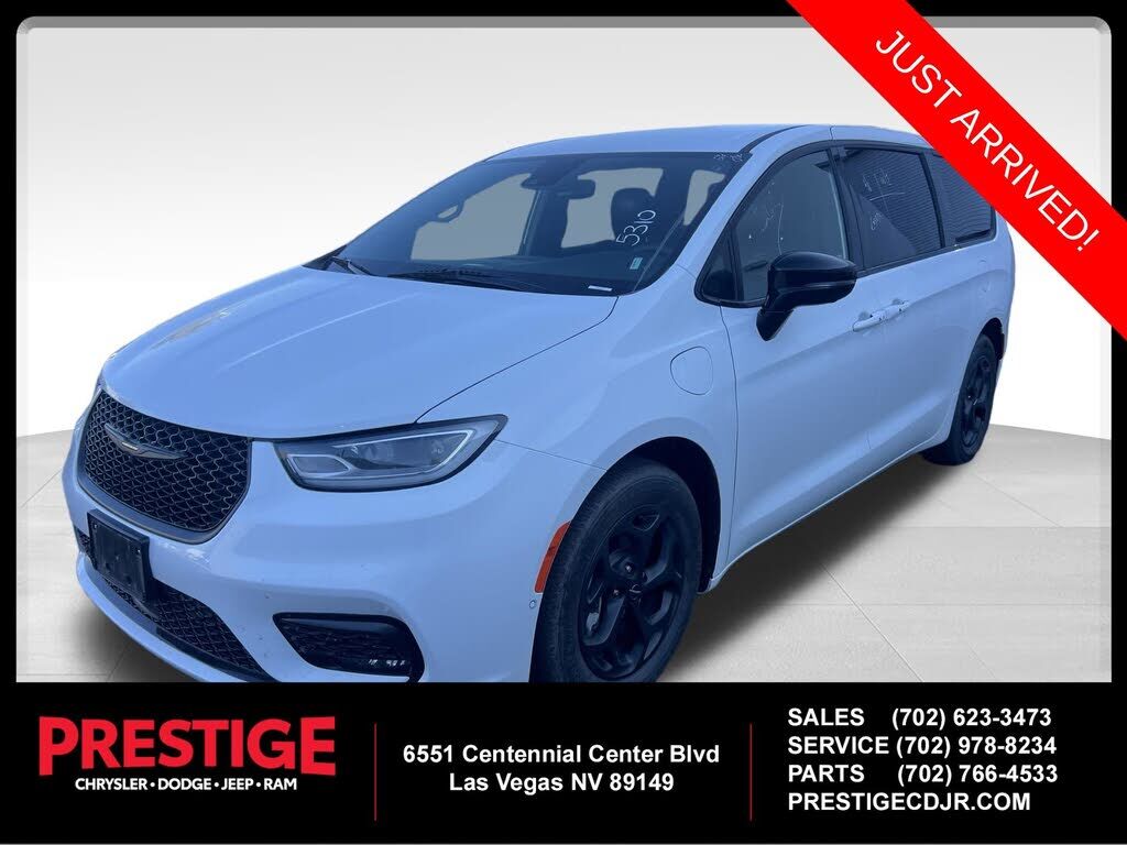 2024 CHRYSLER Pacifica