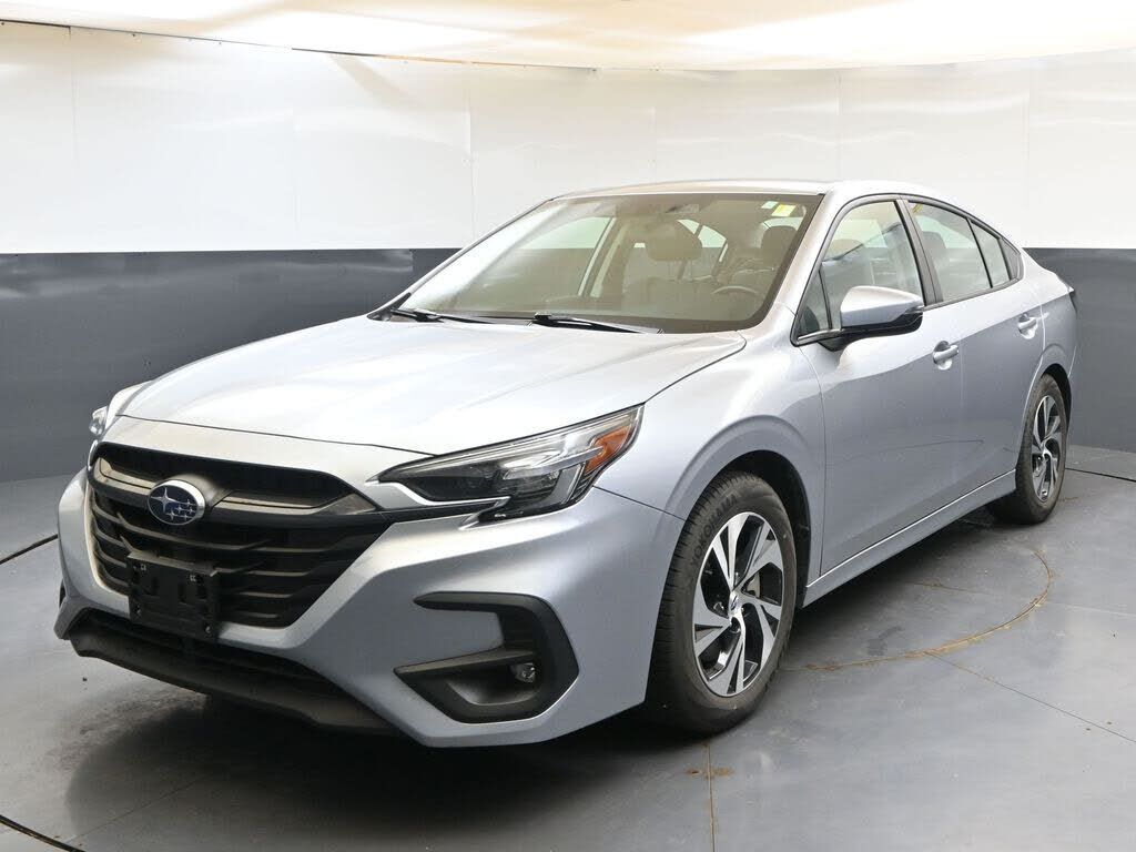 2025 SUBARU Legacy