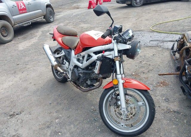 2002 SUZUKI SV650