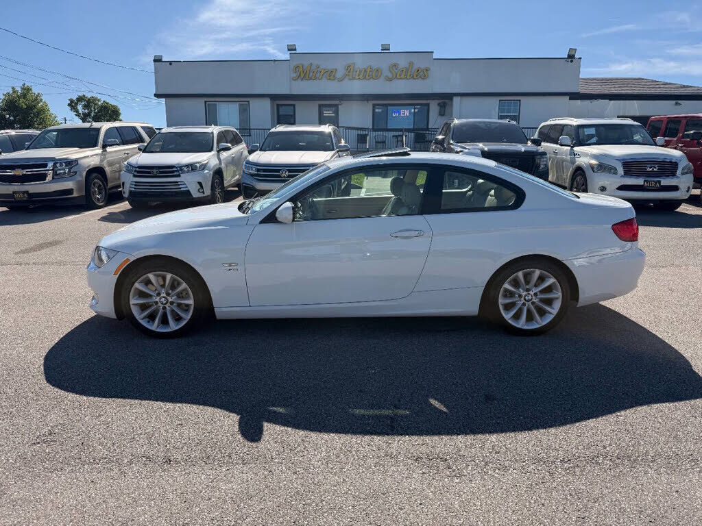 2011 BMW 3 Series