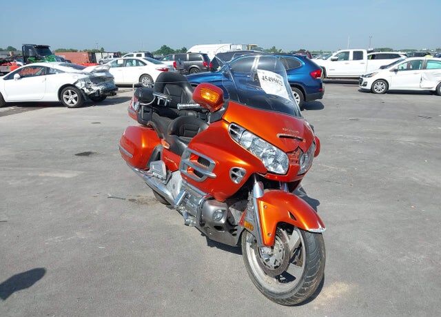 2002 HONDA GL1800