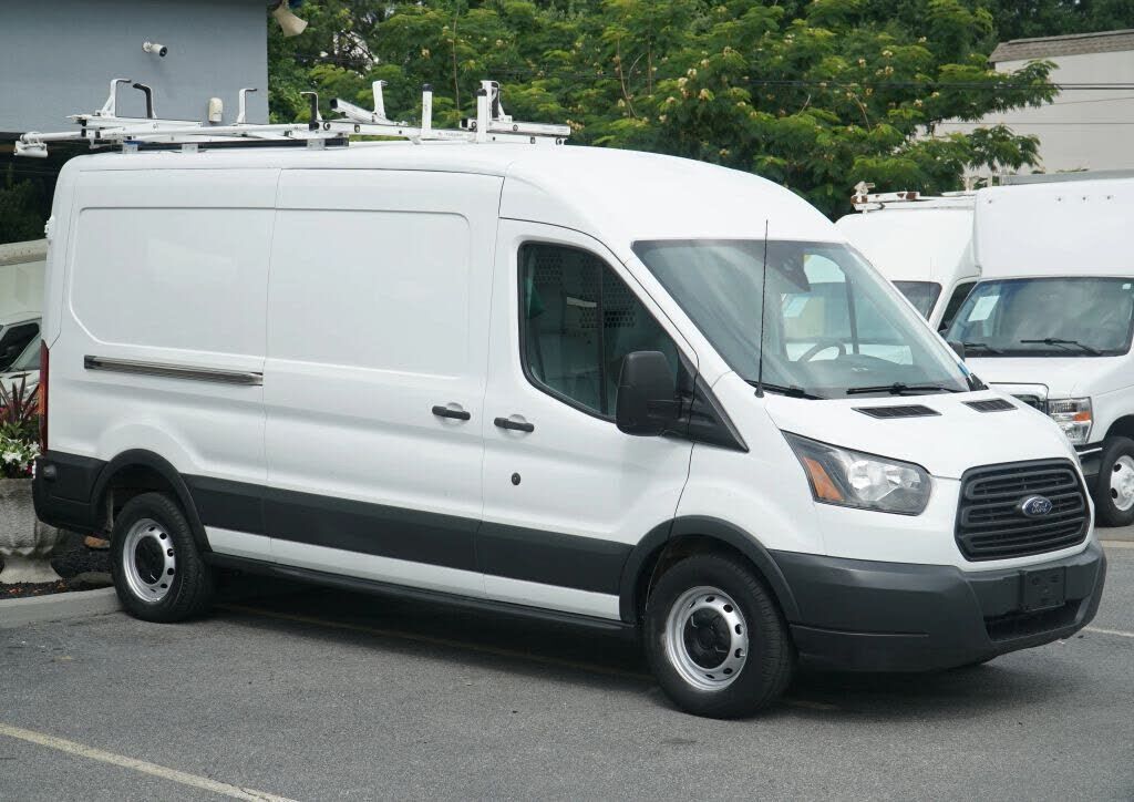2018 FORD Transit