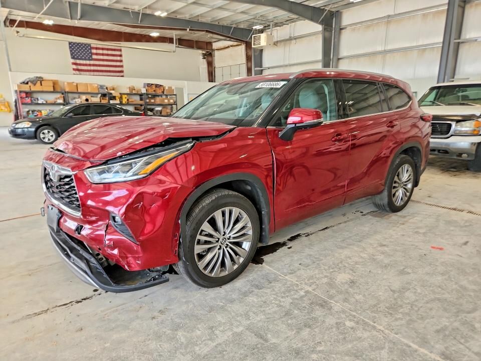 2023 TOYOTA Highlander
