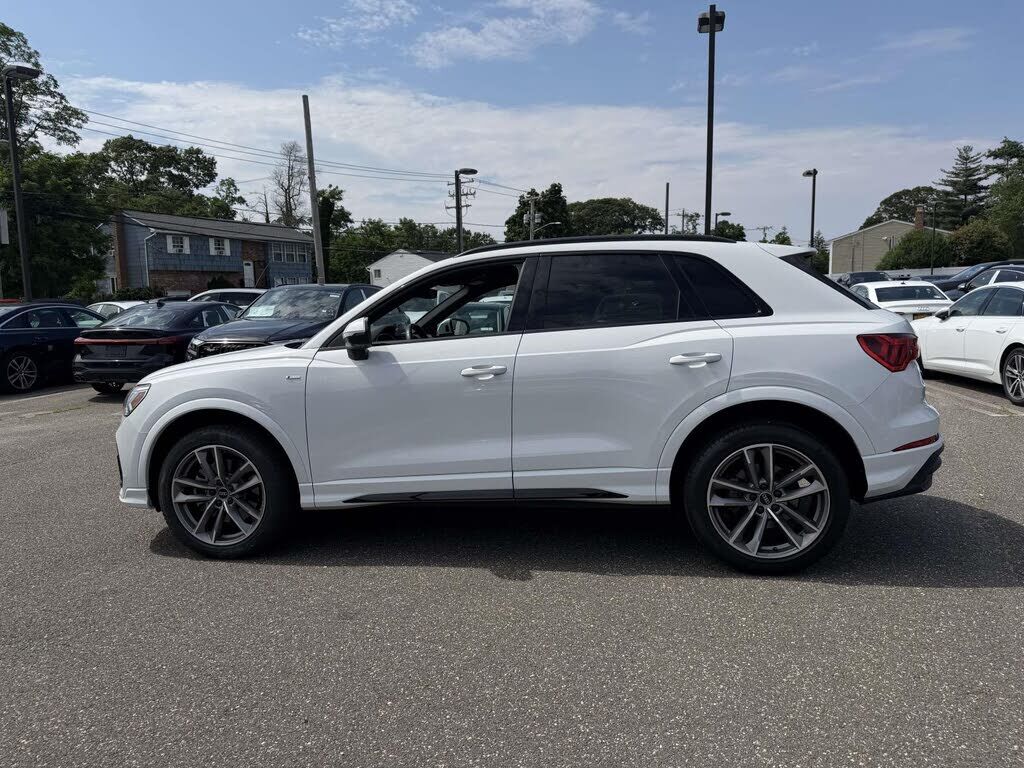 2023 Audi Q3