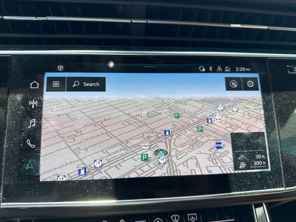 2021 Audi Q8