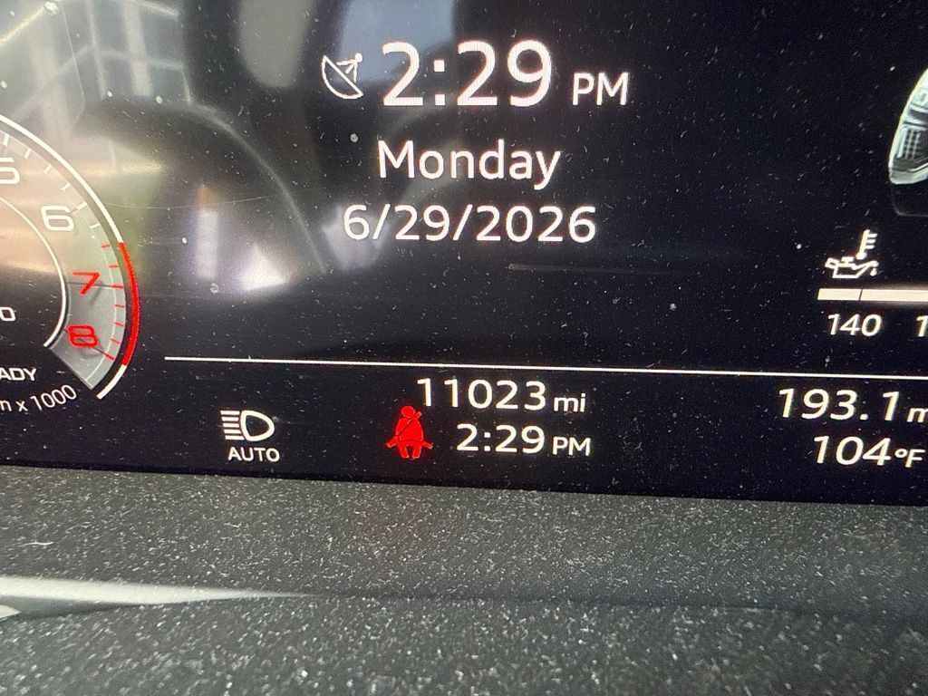 2021 AUDI Q8