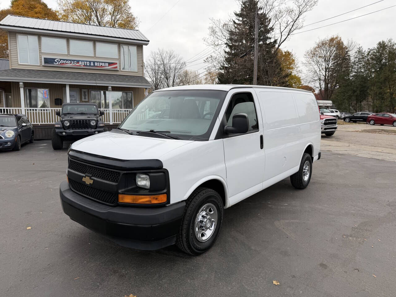 2017 CHEVROLET Express