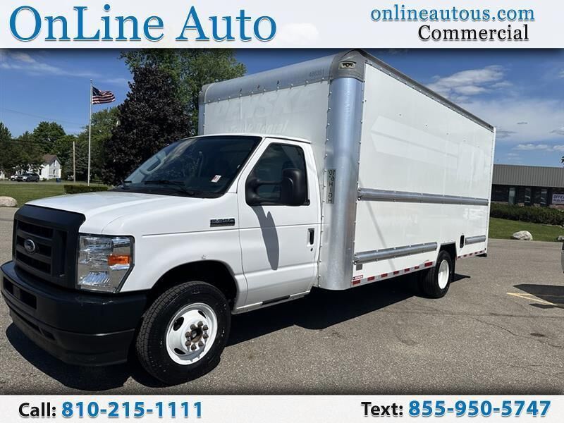 2022 FORD E-350