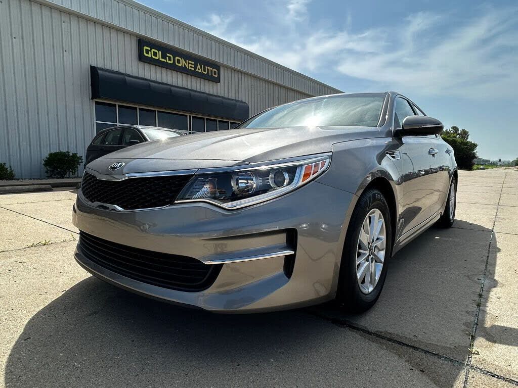 2016 KIA Optima