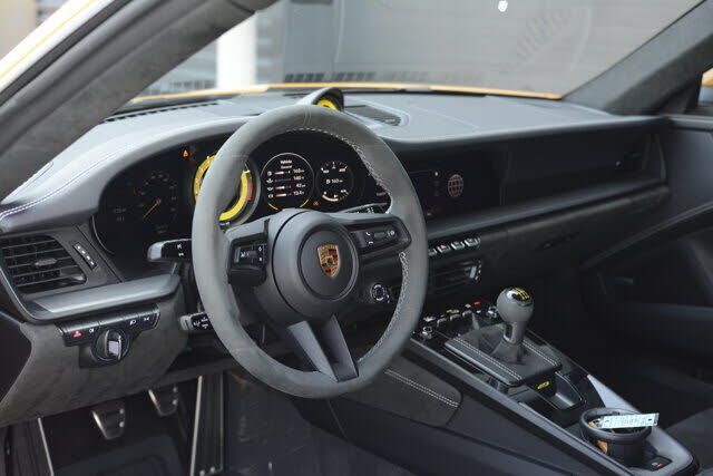 2022 PORSCHE 911