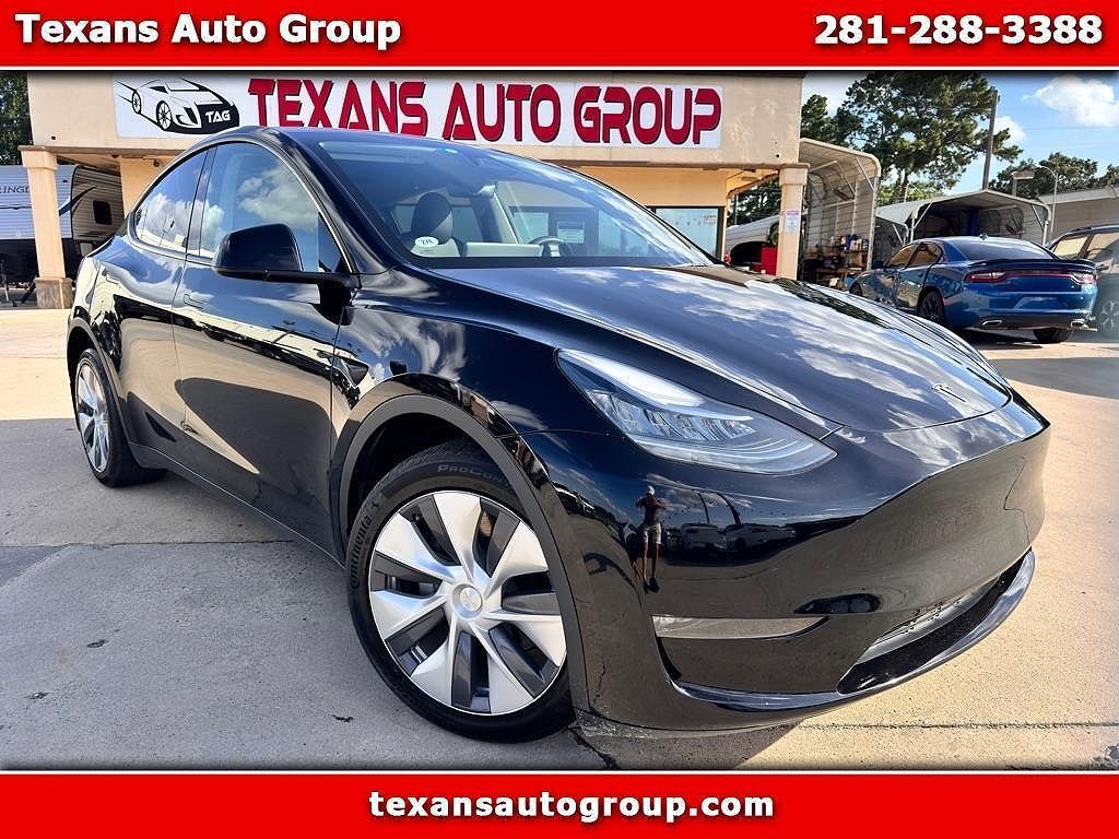 2023 TESLA Model Y