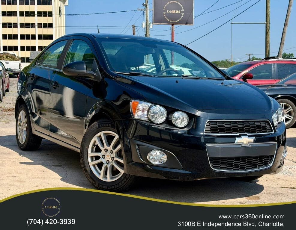 2012 CHEVROLET Sonic