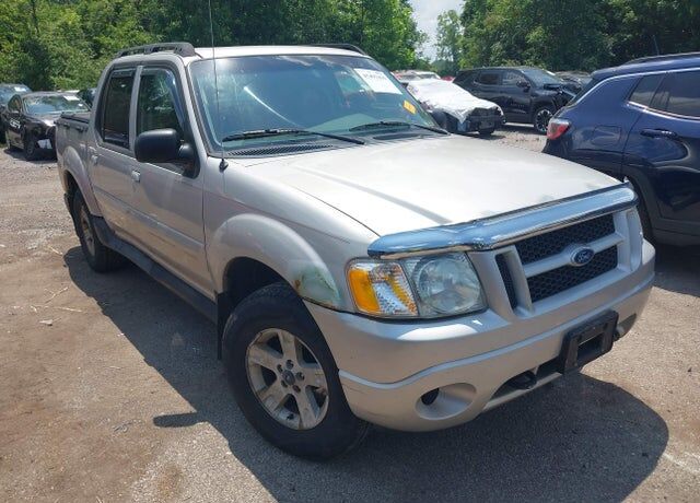 2005 FORD Explorer