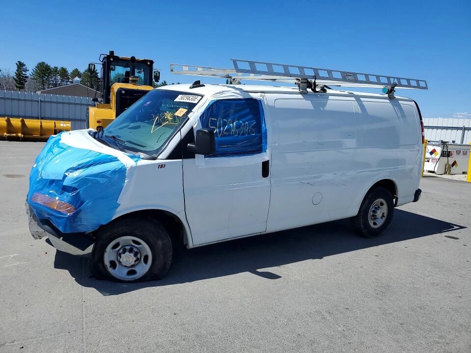 2021 CHEVROLET Express