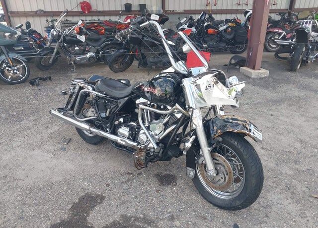 2004 HARLEY DAVIDSON Road King