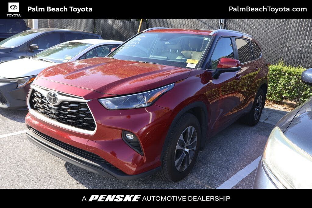 2024 TOYOTA Highlander