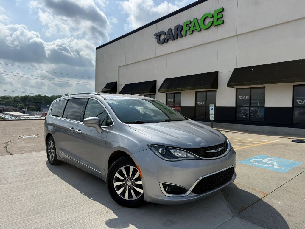 2020 CHRYSLER Pacifica