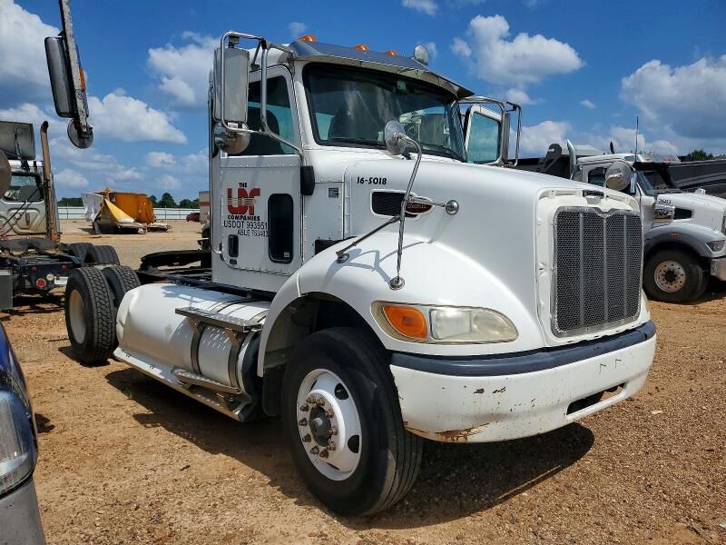 2016 PETERBILT 337