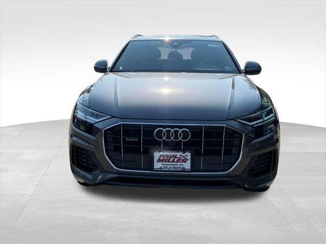 2022 Audi Q8