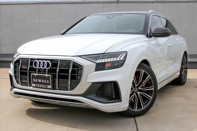 2023 AUDI SQ8