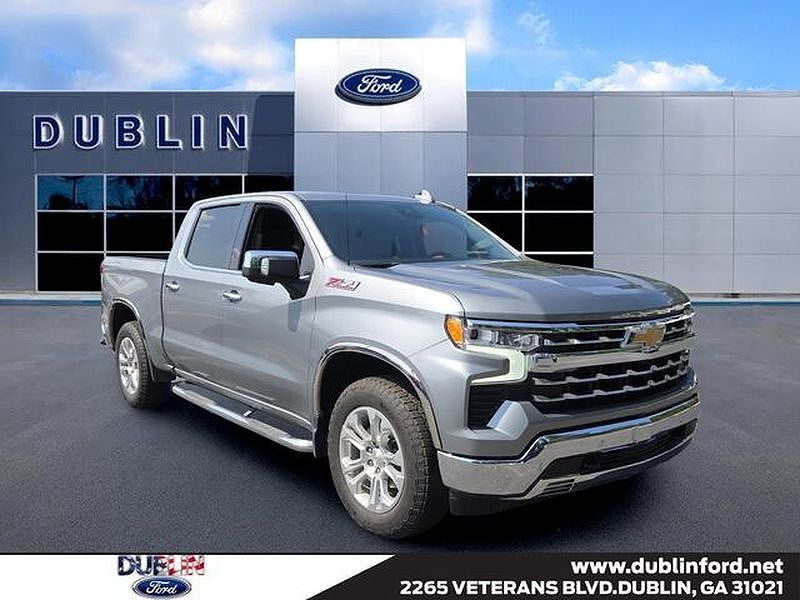 2024 CHEVROLET Silverado