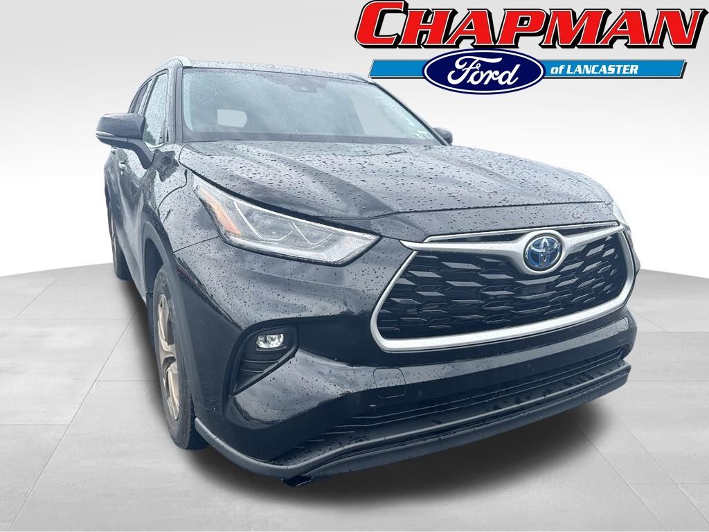 2022 TOYOTA Highlander