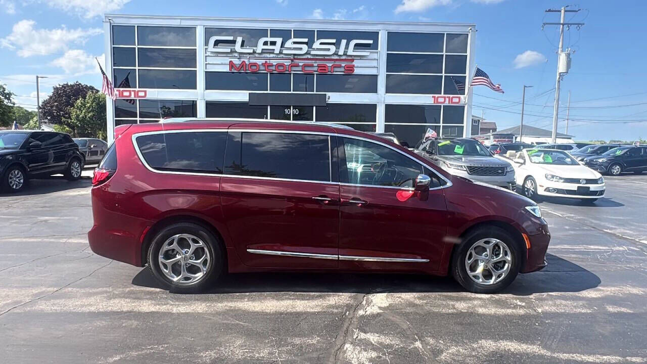 2021 CHRYSLER Pacifica
