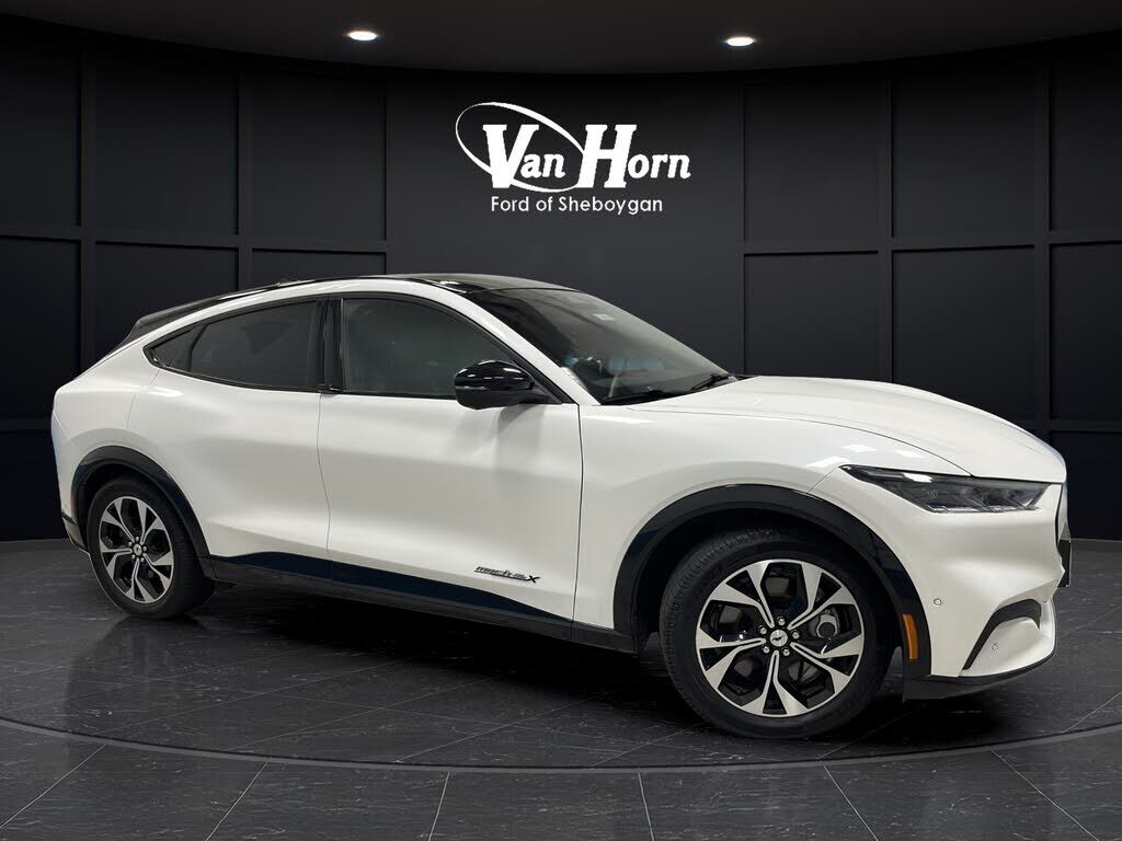 2021 FORD Mach-E