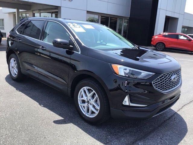 2023 FORD Edge