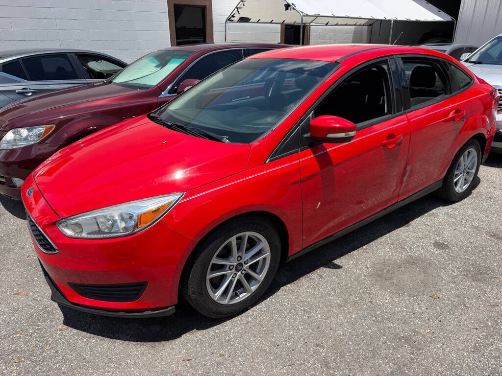 2017 FORD Focus