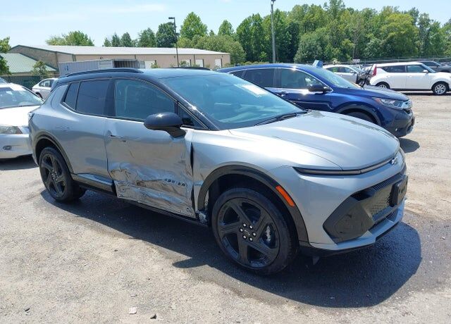 2026 CHEVROLET Equinox