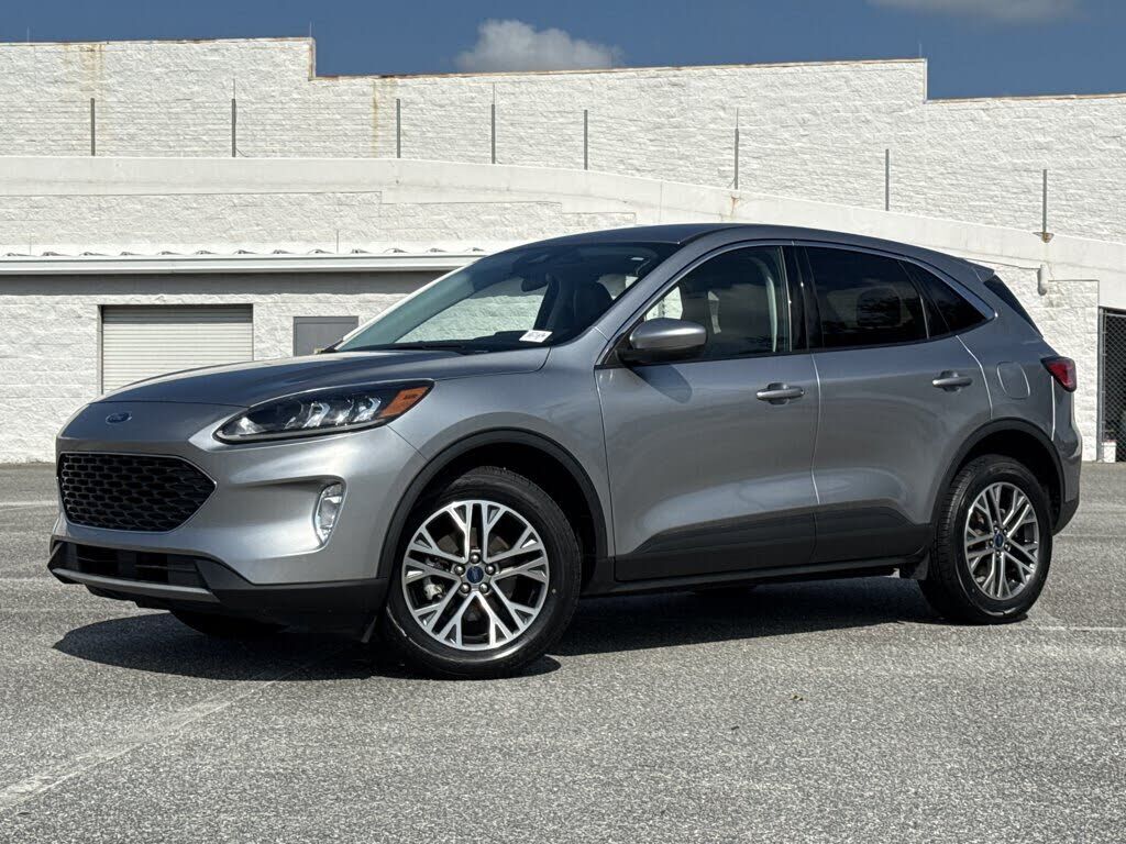 2022 FORD Escape