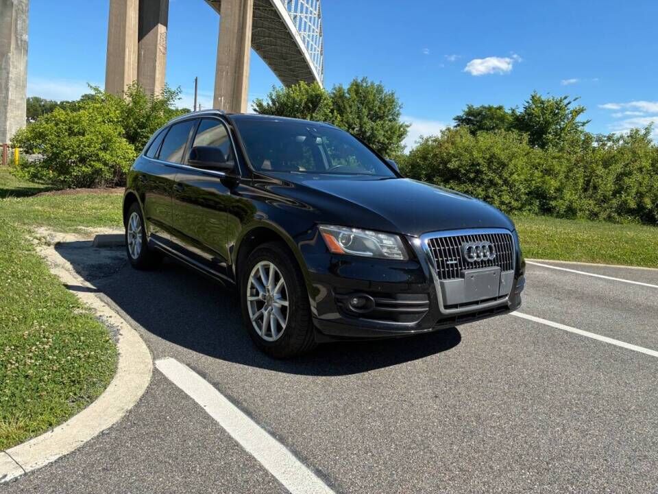 2011 AUDI Q5