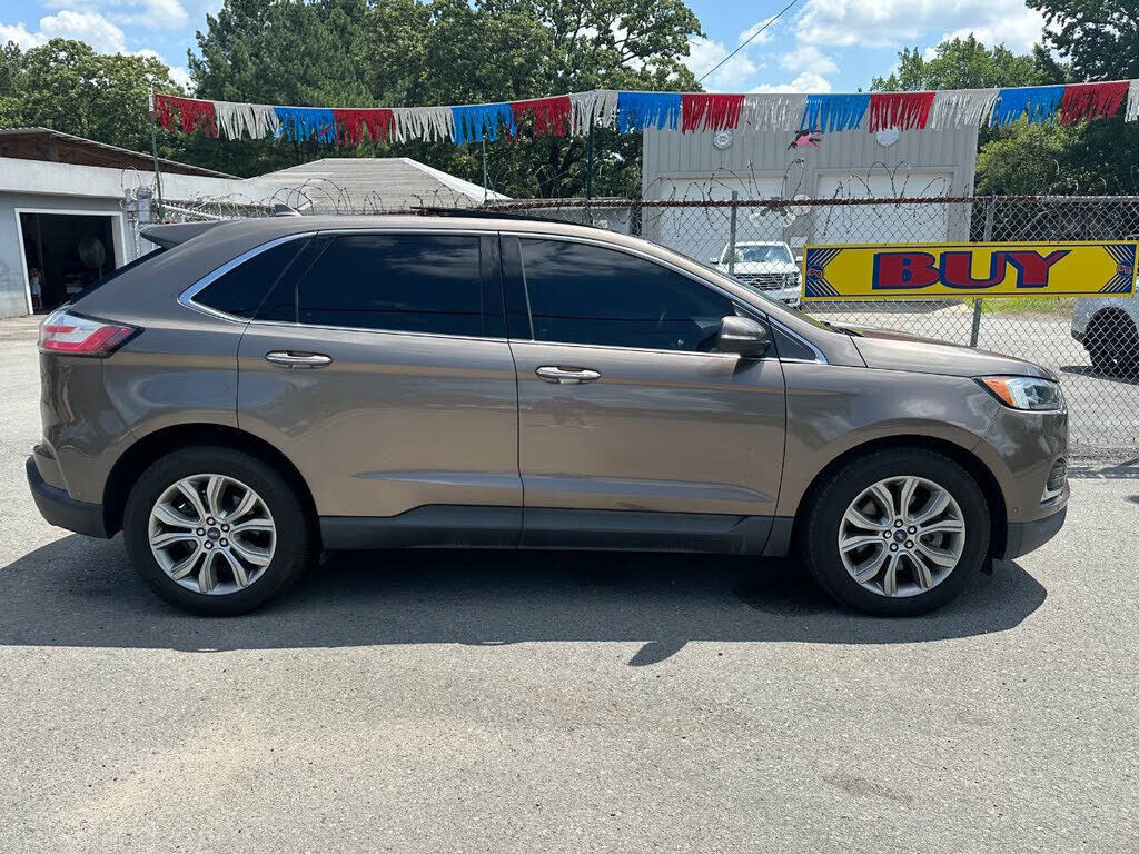2019 FORD Edge