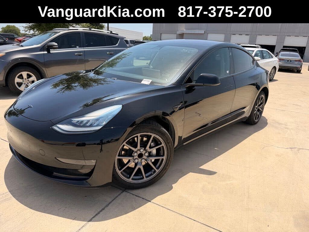2018 TESLA Model 3