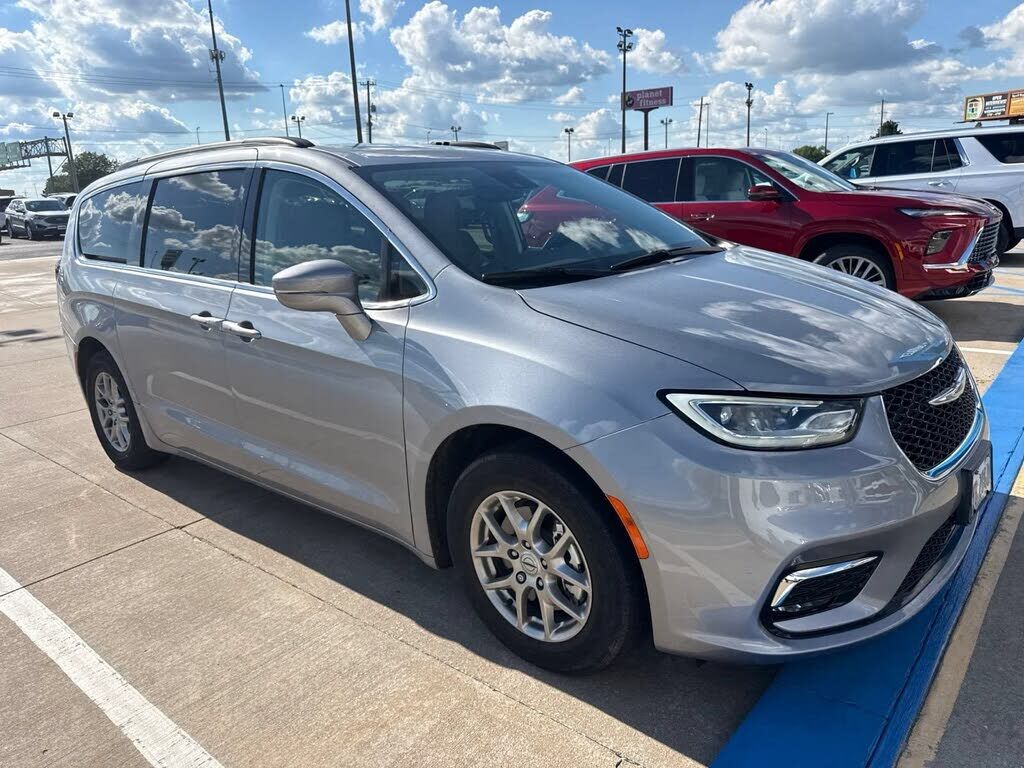 2021 CHRYSLER Pacifica