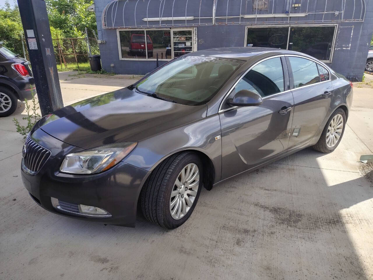 2011 BUICK Regal