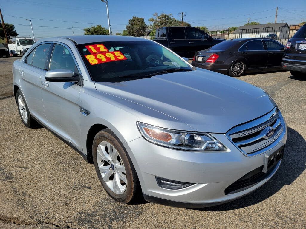2012 FORD Taurus