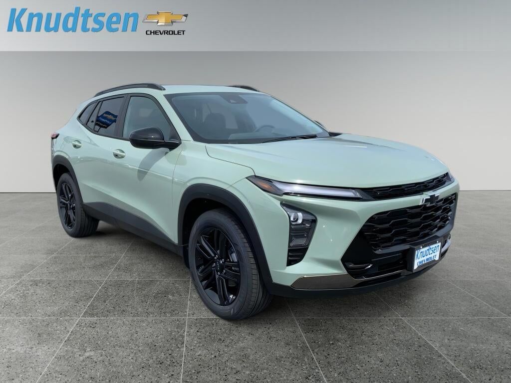 2026 CHEVROLET Trax