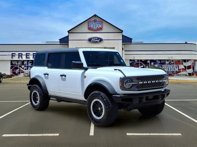 2024 FORD Bronco