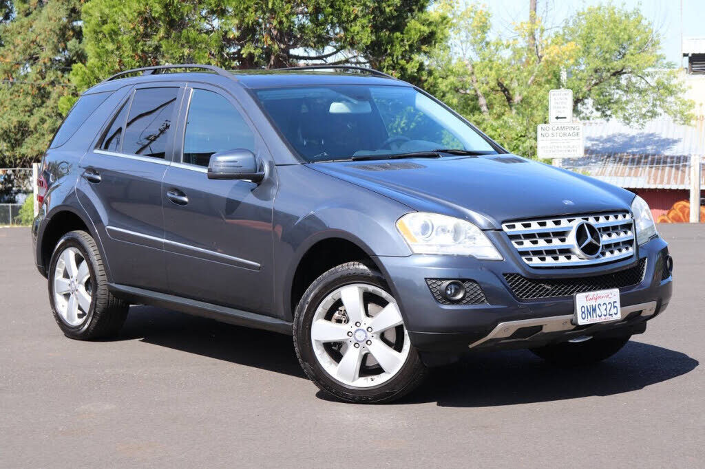 2011 MERCEDES-BENZ M-Class
