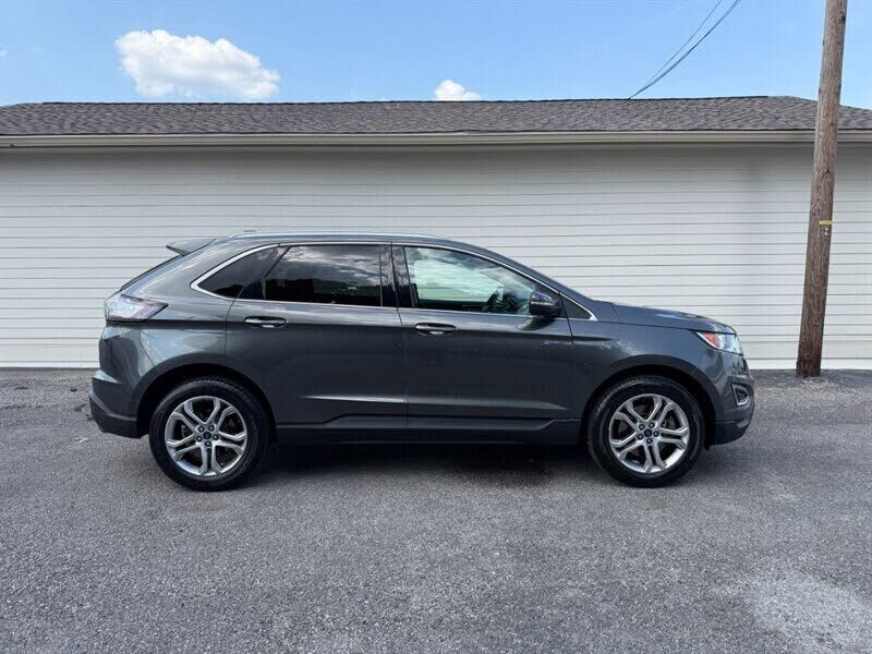 2016 FORD Edge