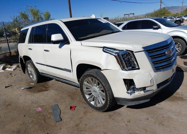 2015 CADILLAC Escalade