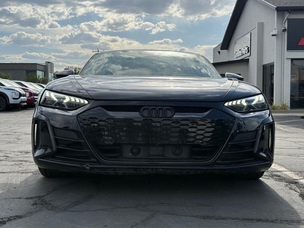 2022 Audi e-tron