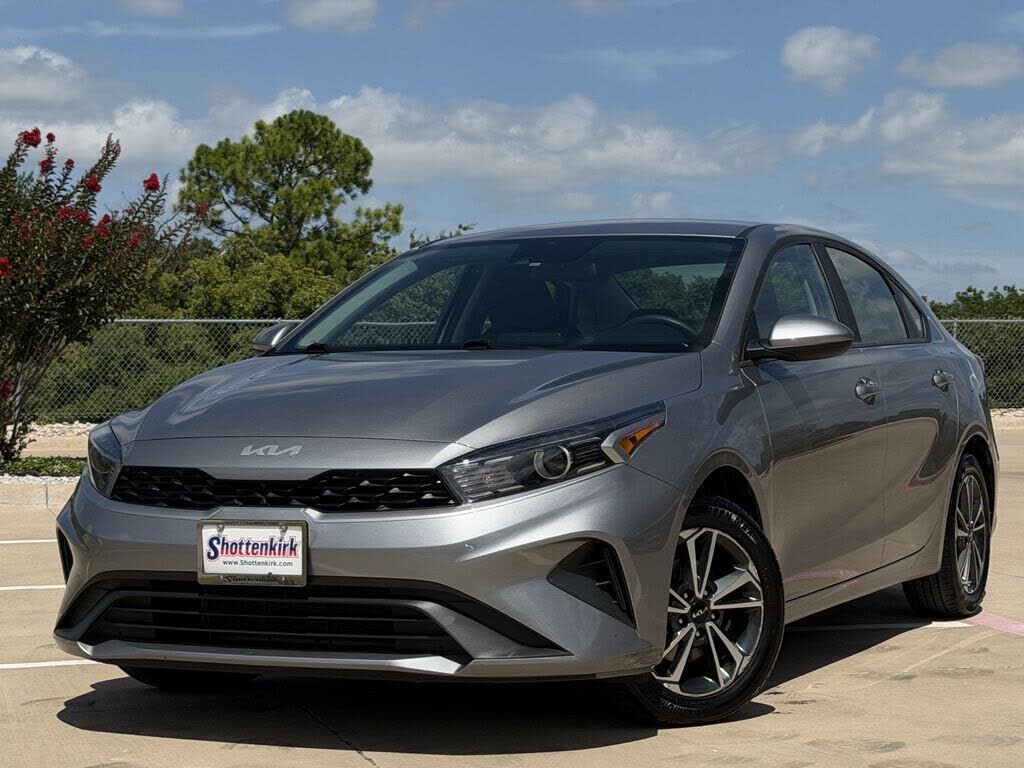 2024 KIA Forte