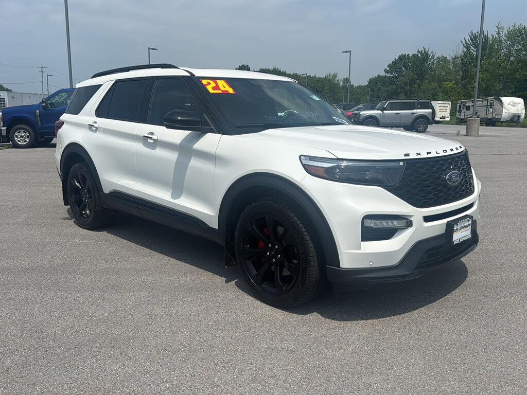 2024 FORD Explorer