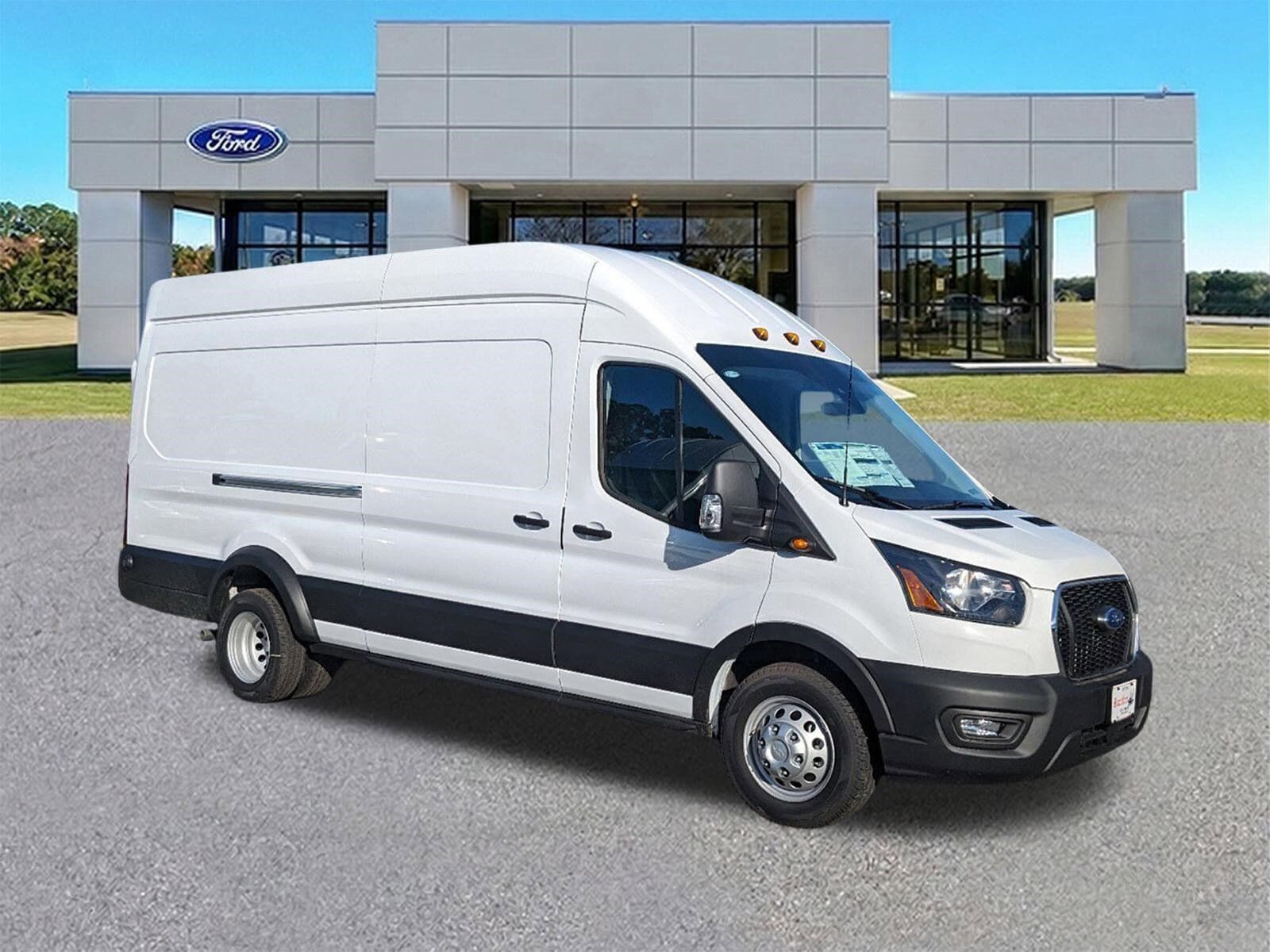 2024 FORD Transit