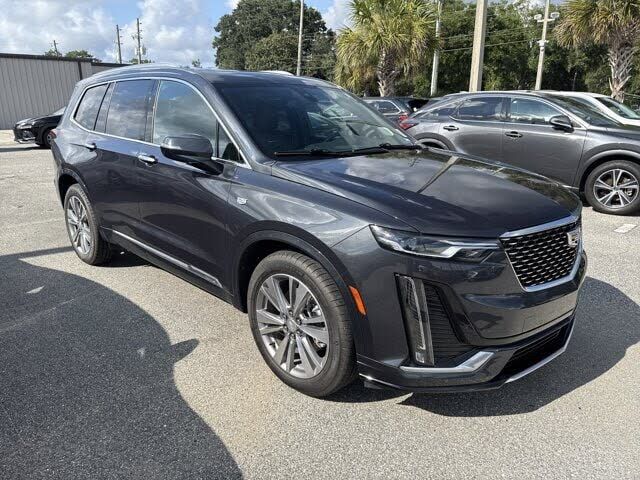 2023 CADILLAC XT6