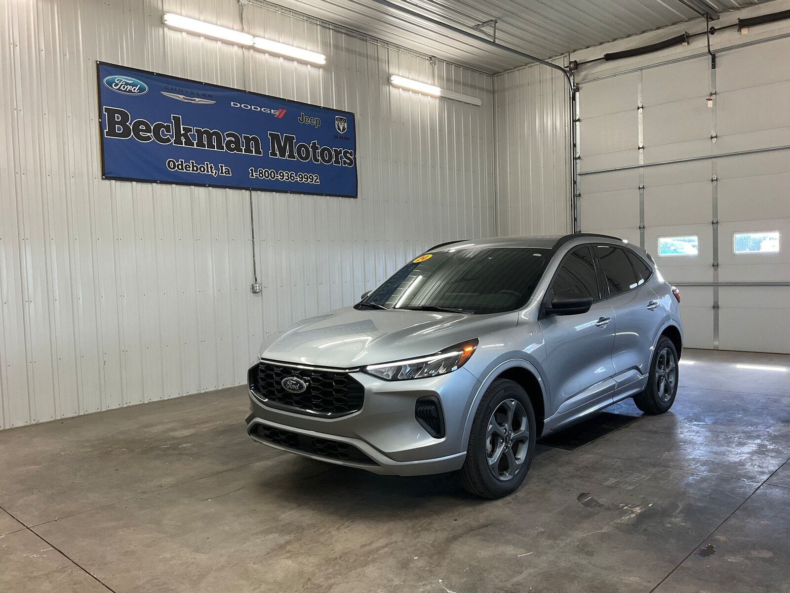 2024 FORD Escape