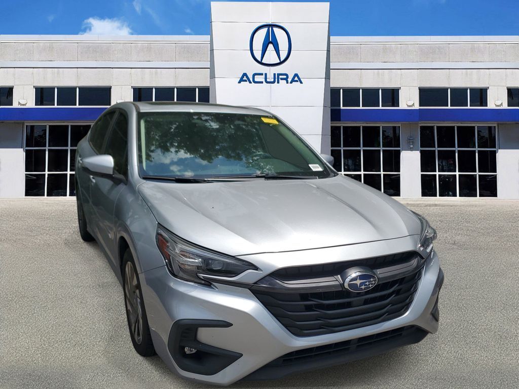 2024 SUBARU Legacy